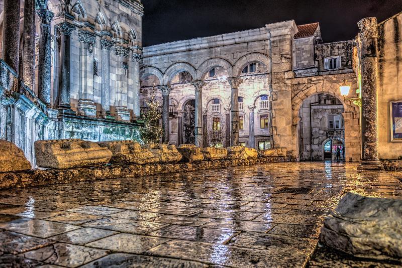 Bed and Breakfast Porta Adriatica Split Exterior foto