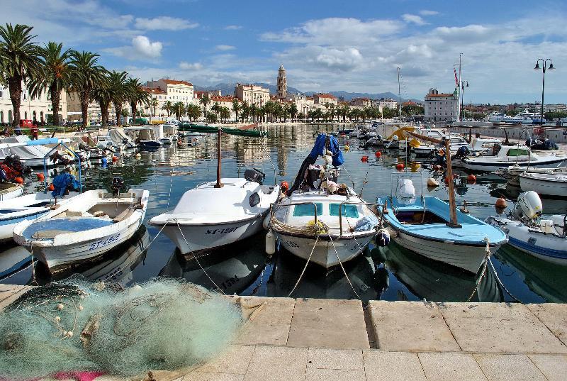 Bed and Breakfast Porta Adriatica Split Exterior foto