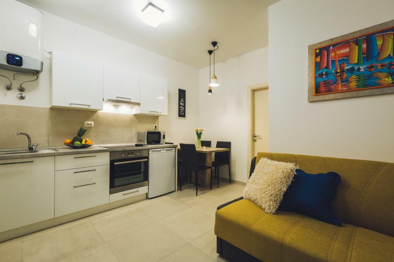 Bed and Breakfast Porta Adriatica Split Exterior foto