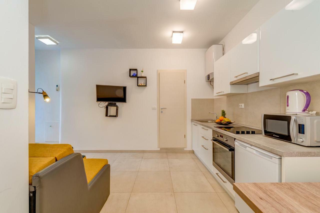 Bed and Breakfast Porta Adriatica Split Exterior foto